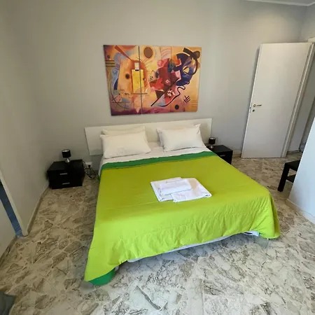 ROOM 110 BARI -guesthouse- Extérieur photo