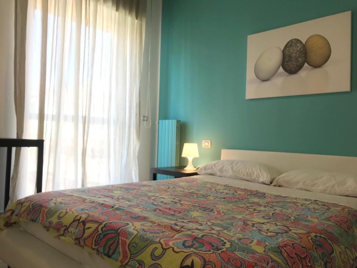 110 -guesthouse- Couette-café Bari
