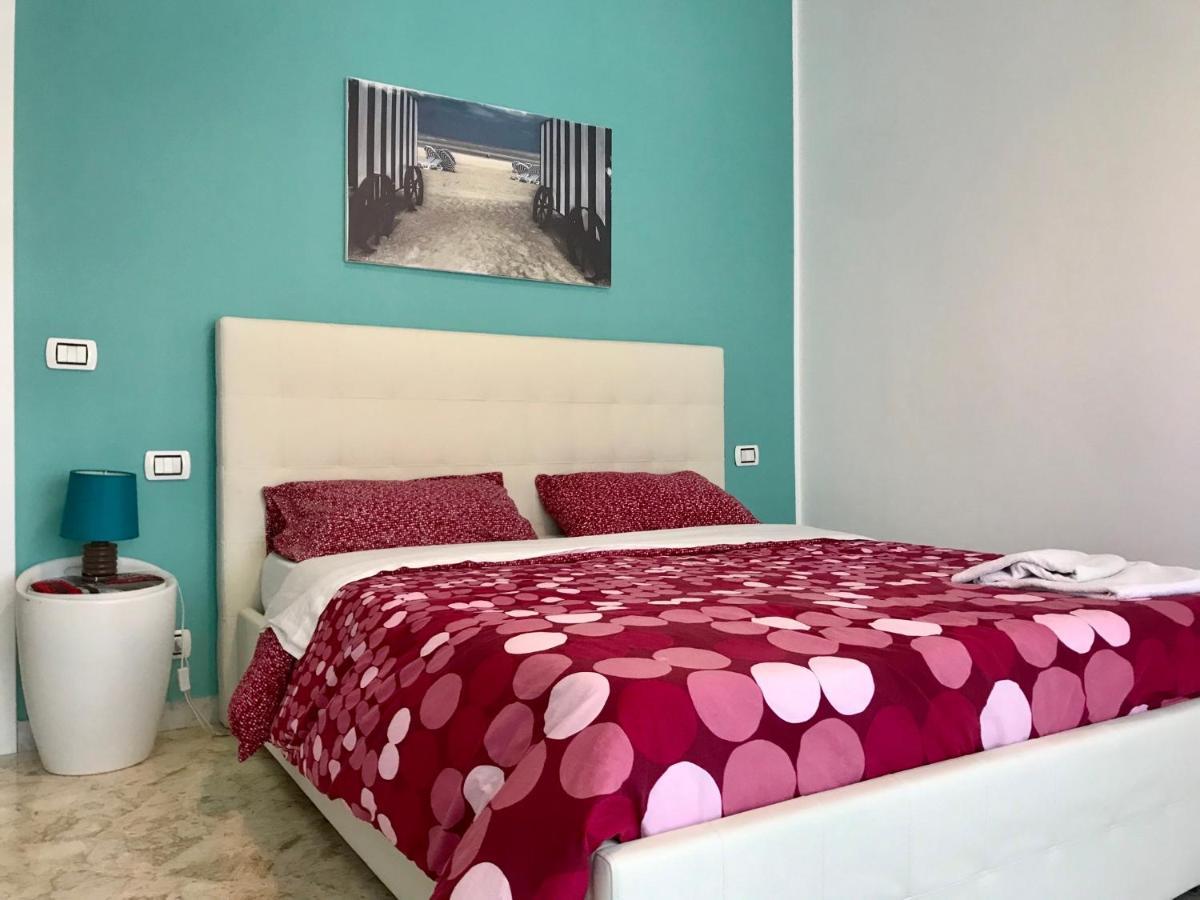 110 -guesthouse- Couette-café Bari